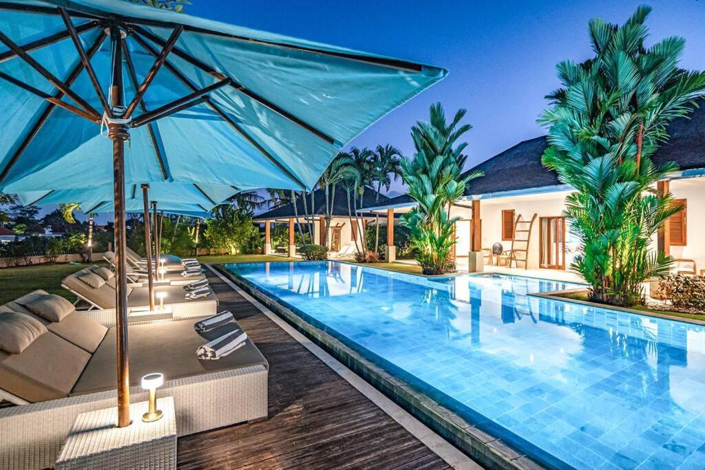 Villa Mimpi Nyata Canggu  Luaran gambar